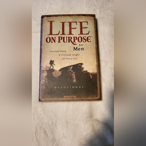 Life on Purpose Devotional for Men: hardcover - Picture 1 of 5